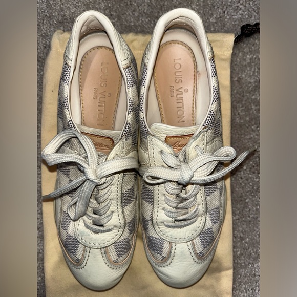 Authentic Vintage Louis Vuitton Damier Sneakers - Picture 2 of 5